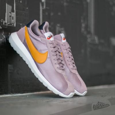 Nike W Roshe LD- 1000 Plum Fog/ Gold Leaf- White- Obsdn