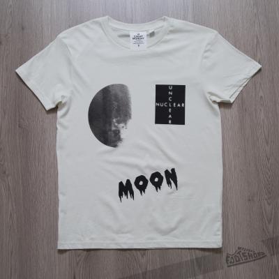 Cheap Monday Standard Tee Moon Dirty White