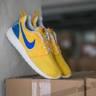 Nike Roshe One Retro Varsity Maize/ Racer Blue-Sail