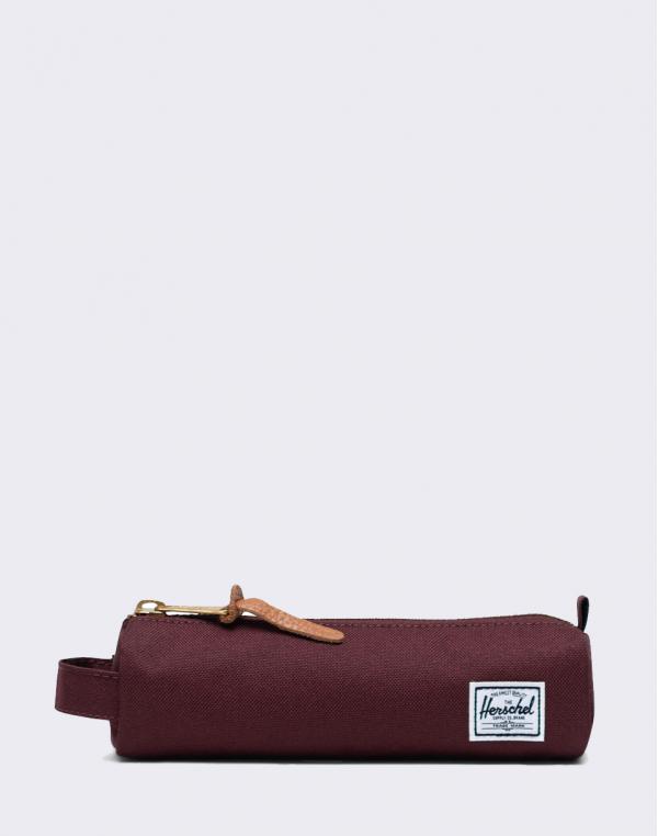 Herschel Supply Settlement Case X-Small Plum