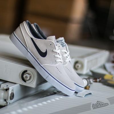 Nike Zoom Stefan Janoski Summit White/ Black- White
