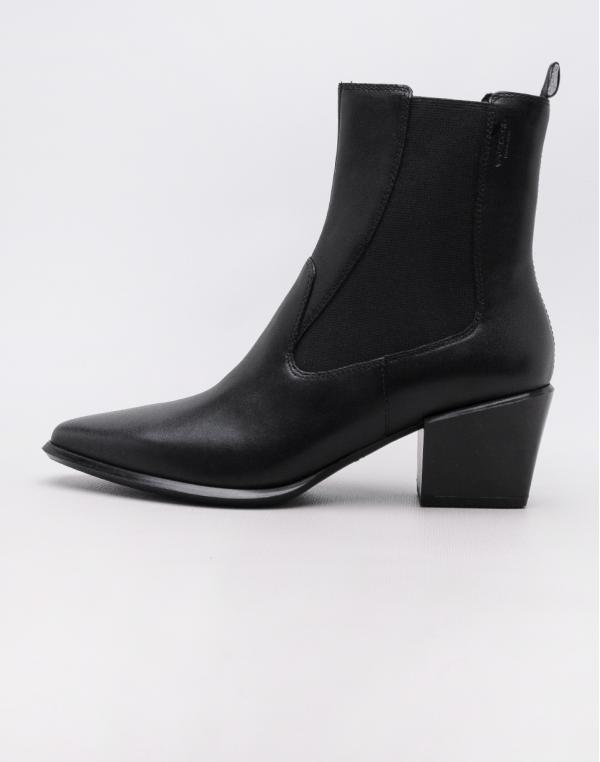 Vagabond Betsy Black 38
