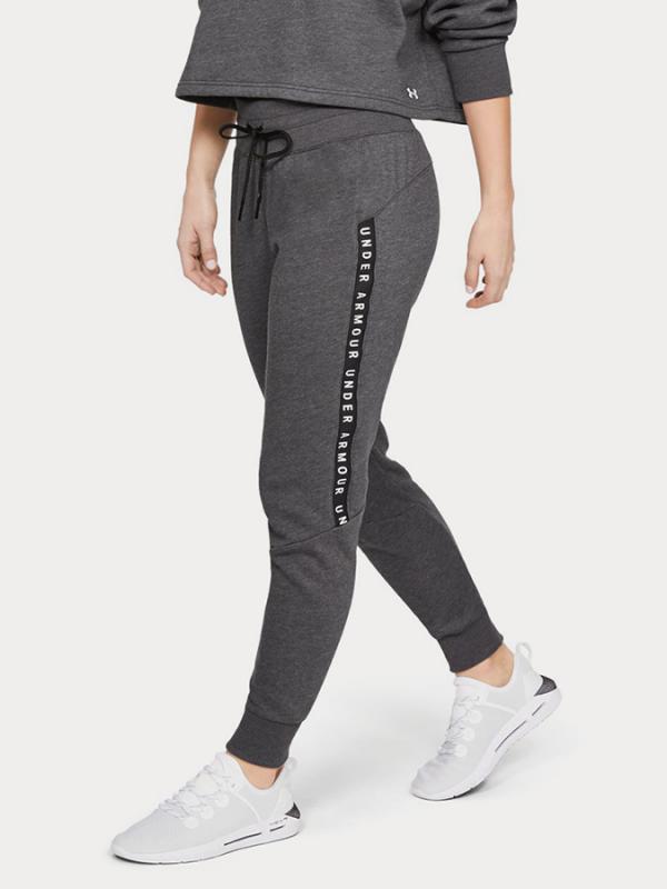 Tepláky Under Armour Taped Fleece Pant Černá