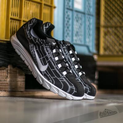 Nike Mayfly Black/ White
