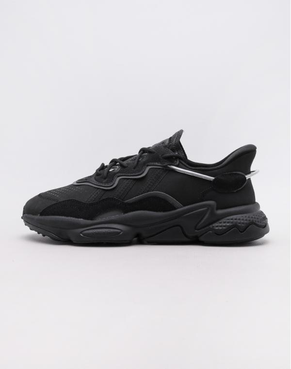 adidas Originals Ozweego Core Black/ Core Black/ Night Metallic 41