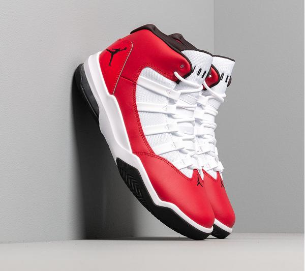 Jordan Max Aura Gym Red/ Black-White