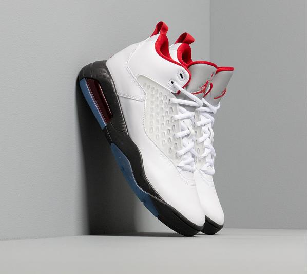 Jordan Maxin 200 White/ Gym Red-Black-Reflect Silver