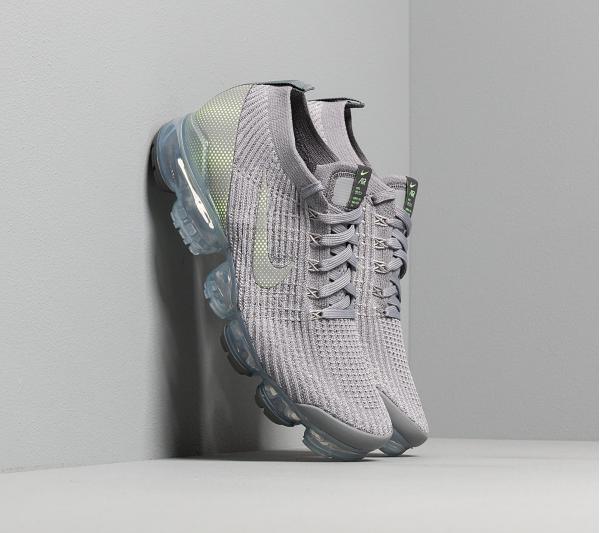 Nike Air Vapormax Flyknit 3 Particle Grey/ Ghost Green-Iron Grey