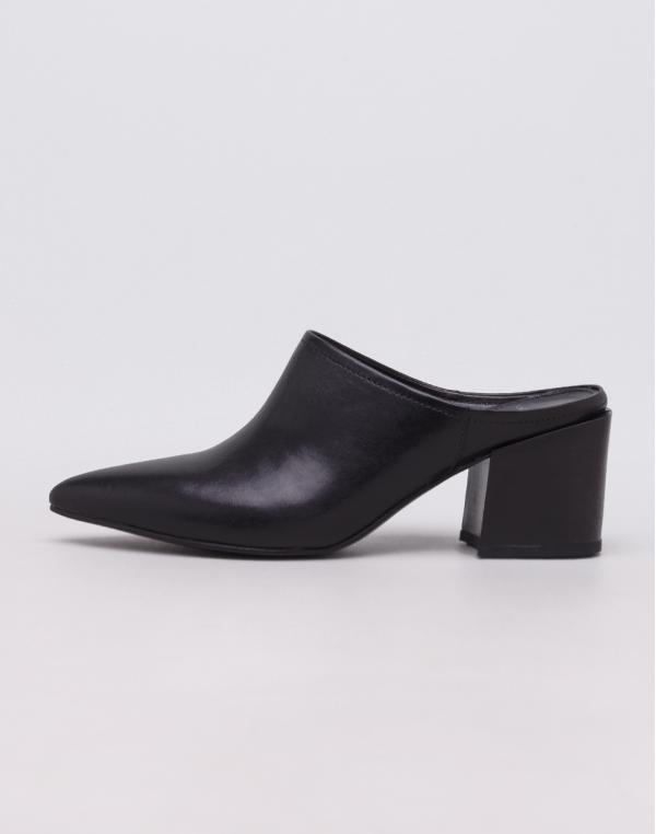 Vagabond Adrianna Black 39