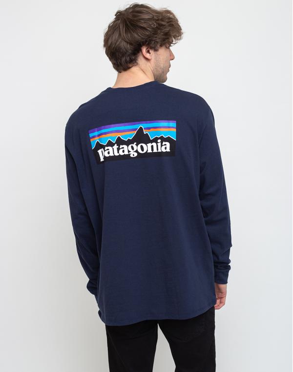 Tričko Patagonia M's L/S P-6 Logo Responsibili-Tee Classic Navy