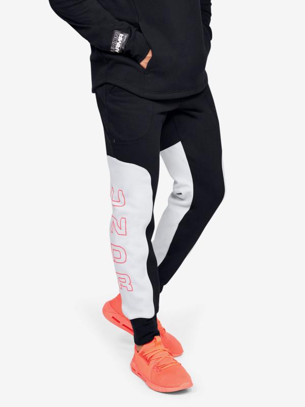 Tepláky Under Armour Moments Fleece Pant Černá