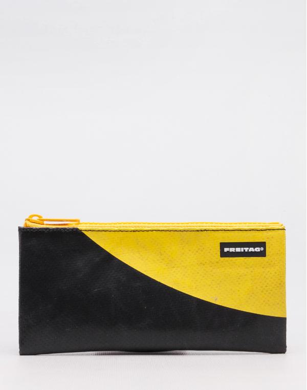 Freitag F06 Serena