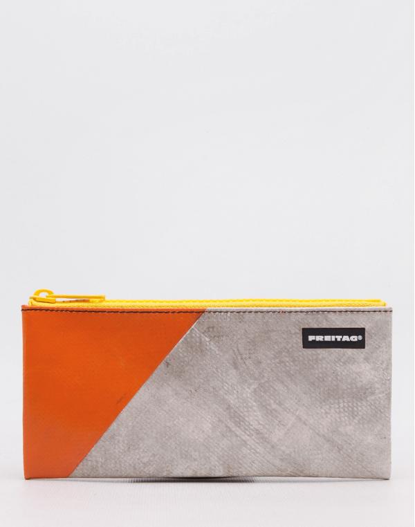 Freitag F06 Serena