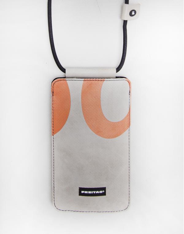 Freitag F338 Fox