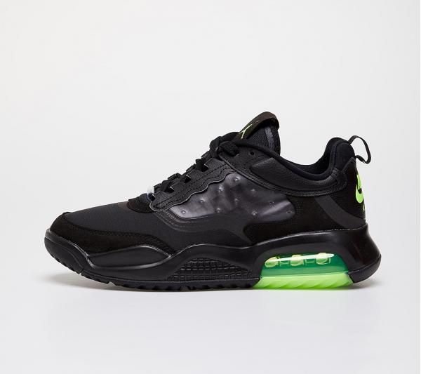 Jordan Max 200 Black/ Electric Green-Black