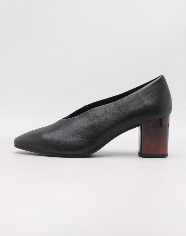 Vagabond Eve Black 39