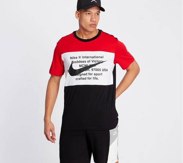 Nike Sportswear Swoosh Tee Black/ University Red/ White