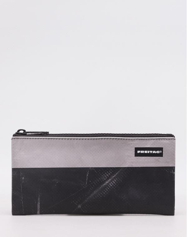 Freitag F06 Serena