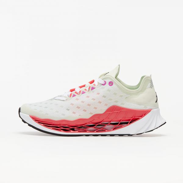 Jordan Zoom Trunner Ultimate White/ Black-Flash Crimson-Spruce Aura