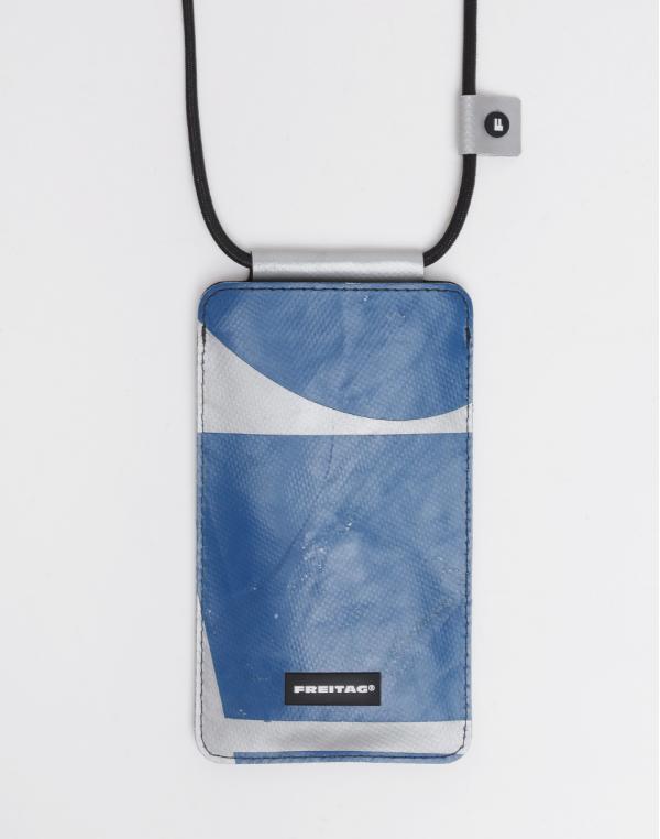 Freitag F338 Fox