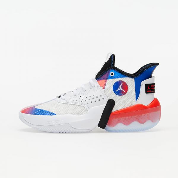 Jordan React Elevation White/ Infrared 23-Black-Hyper Royal
