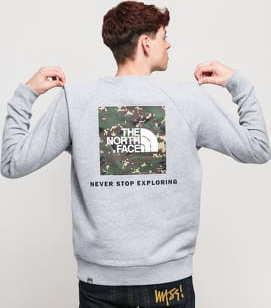The North Face M Raglan Redbox Crew melange šedá