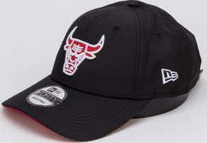 New Era 940 NBA Hook Chicago Bulls černá / červená