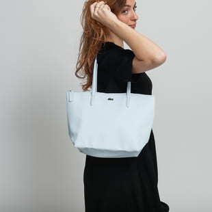 LACOSTE Women's Shoulder Bag světle modrá