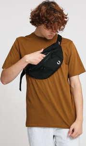 FRED PERRY Textured Poly Crossbody Bag černá
