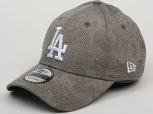 New Era 940 MLB Engineered Plus LA světle olivová / olivová