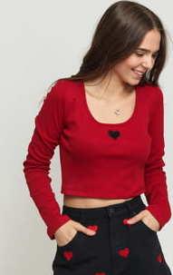 LAZY OAF Little Heart Scoop Neck Top vínové