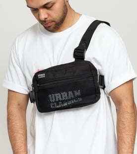 Urban Classics Chest Bag černá