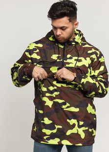 Urban Classics Camo Pull Over Windbreaker camo zelená / žlutozelená