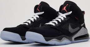 Jordan Mars 270 black / reflect silver - fire red