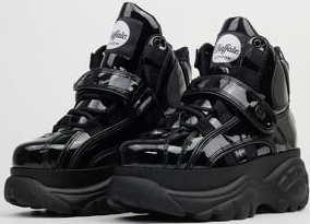 Buffalo Classic High Patent Leather Look black