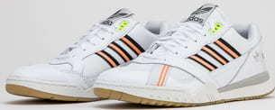 adidas Originals A.R. Trainer ftwwht / cblack / ambtin EUR 46 2/3