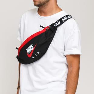 Nike NK Heritage Hip Pack Air GFX černá / červená
