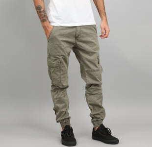 Urban Classics Washed Cargo Twill Jogging Pants olivové