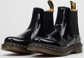 Dr. Martens 2976 black patent lamper