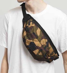 Urban Classics Camo Shoulder Bag camo zelená