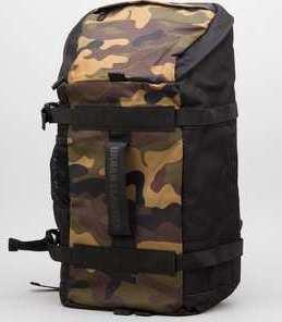 Urban Classics Traveller Backpack černý / camo zelený