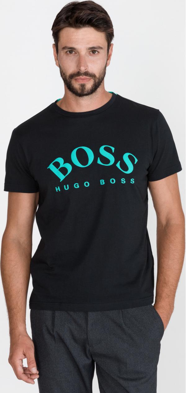 Triko BOSS