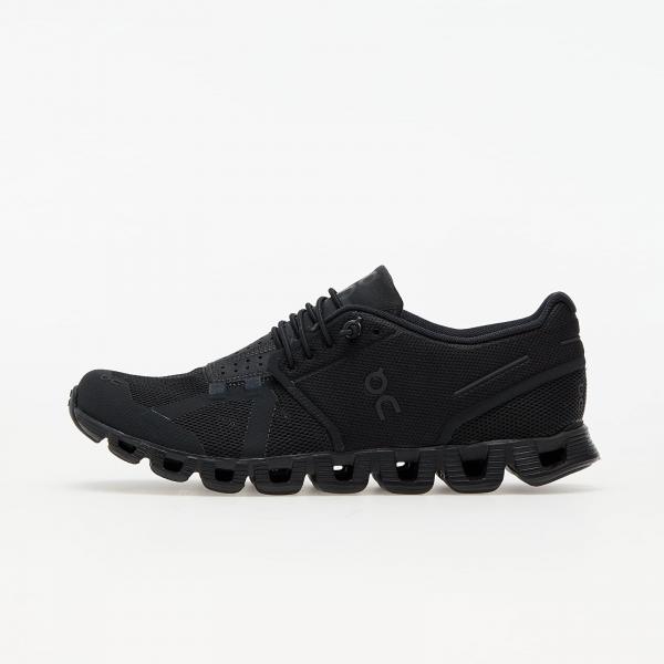 On W Cloud All Black