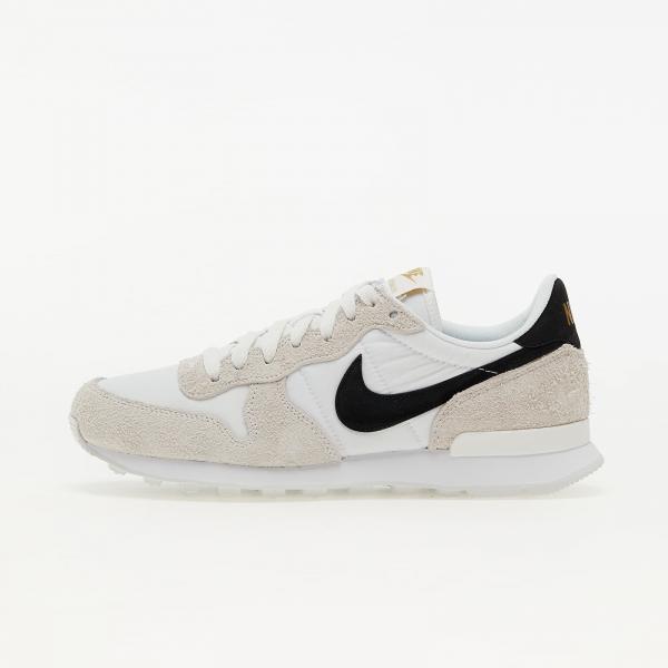 Nike W Internationalist Summit White/ Black-Metallic Gold-White