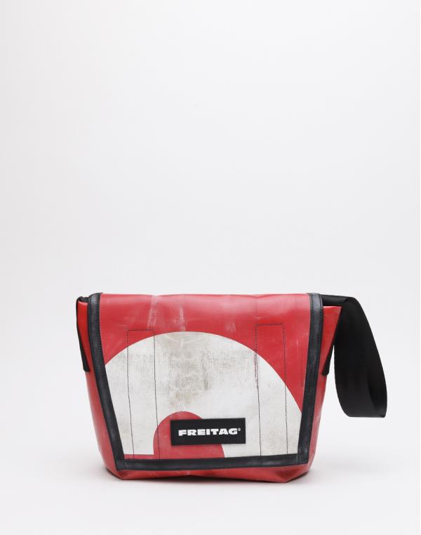 FREITAG F11 Lassie