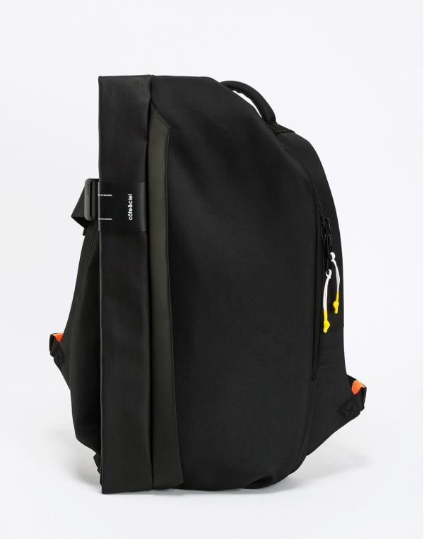 Côte&Ciel Isar Medium Pop Accent Black