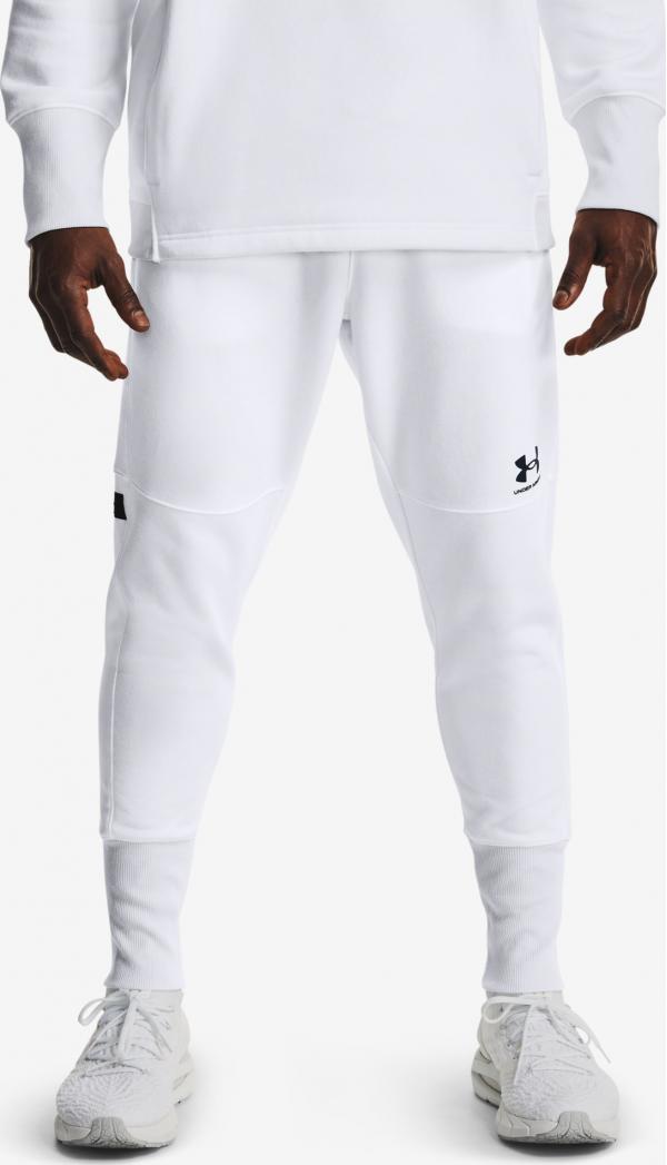 Accelerate Off-Pitch Legíny Under Armour
