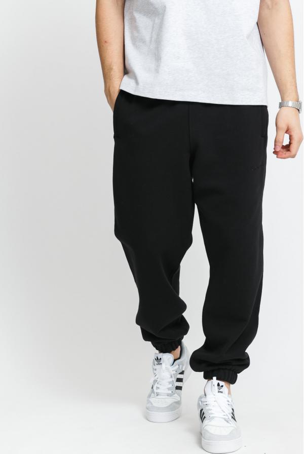 adidas Originals Pharrell Williams Basics Pant černé