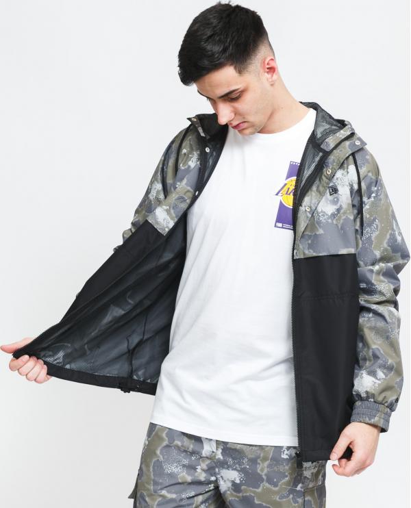 New Era Outdoor Utility AOP Windbreaker šedá / olivová / černá