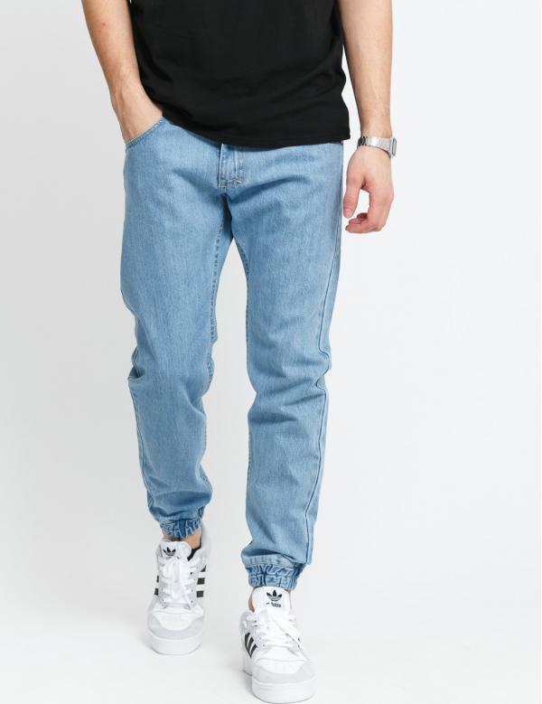 Mass DNM Base Sneaker Fit Jogger Jeans light blue